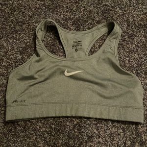 Nike Bra Size M